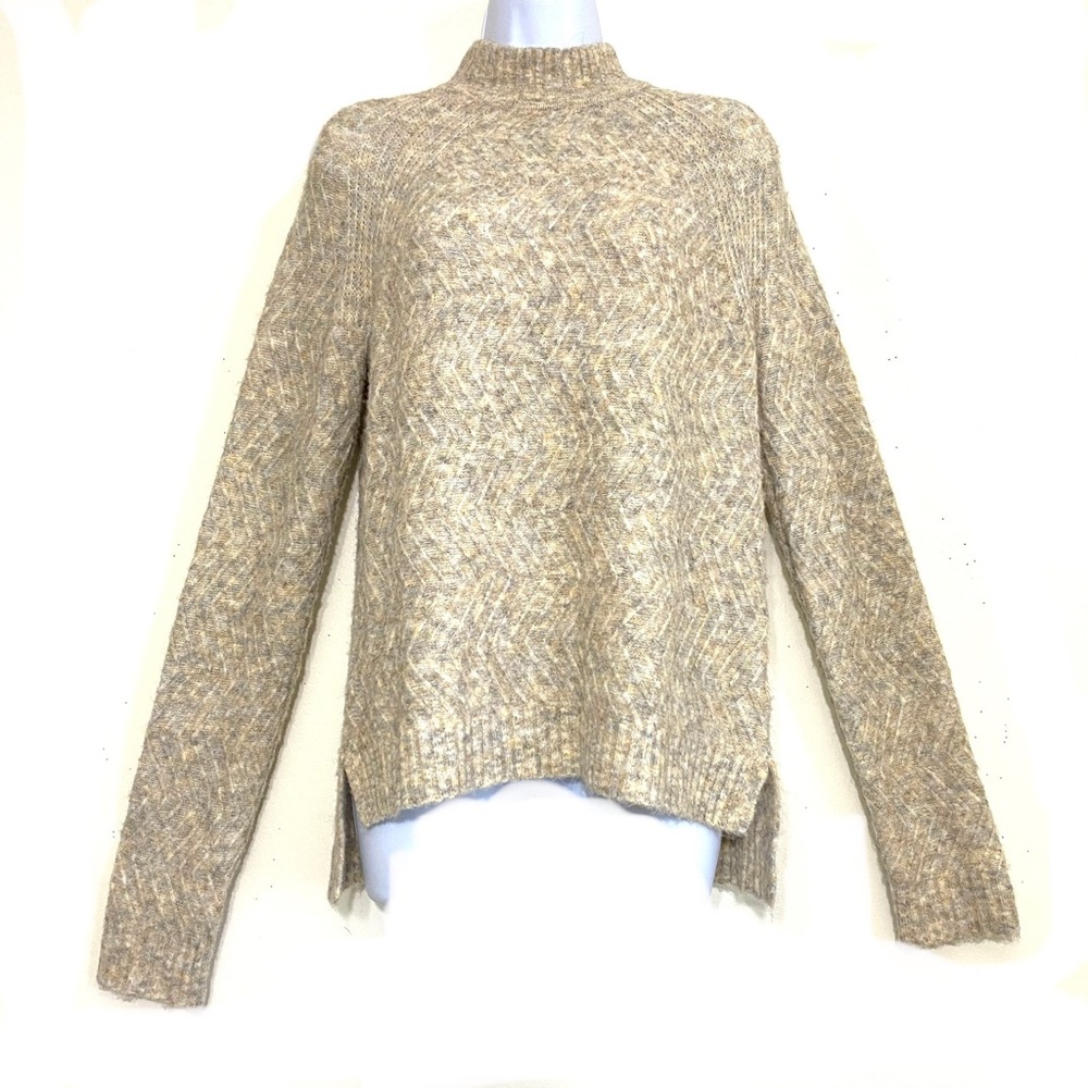 Aeropostale sweater TAN knit long sleeve high low pullover crew neck size S